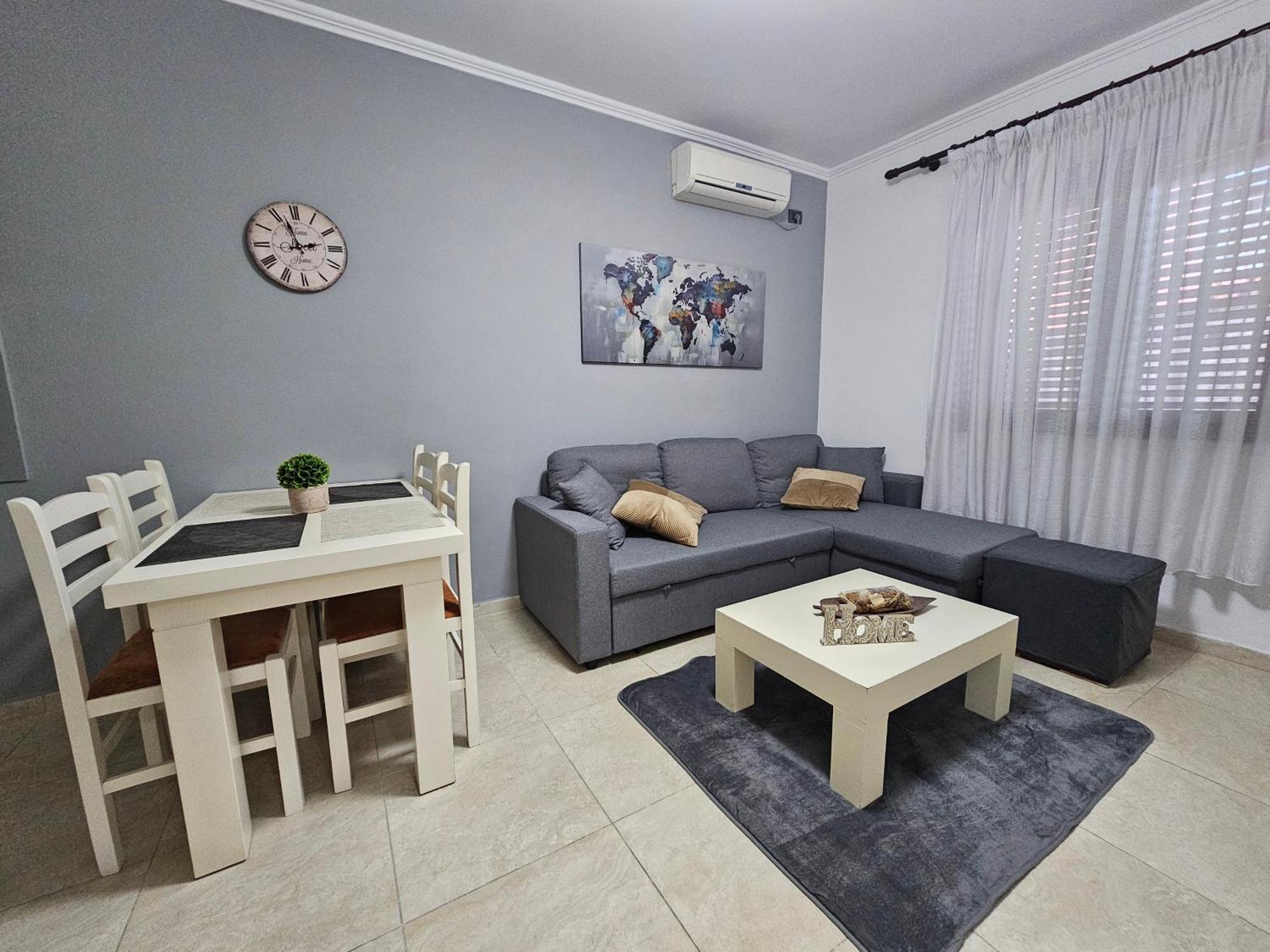 Wanderlust Tirana 2 Apartamento Exterior foto
